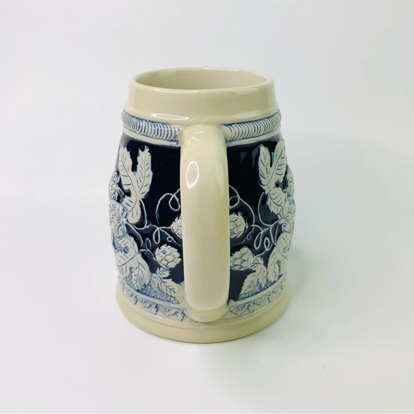 Vintage Ceramic BERLIN GERMAN Beer Stein Mug Castle Blue 5" Tall Hand Painted - Picture 5 of 8